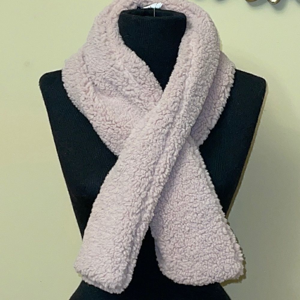 NWT INC layered up faux fur lilac pink scarf